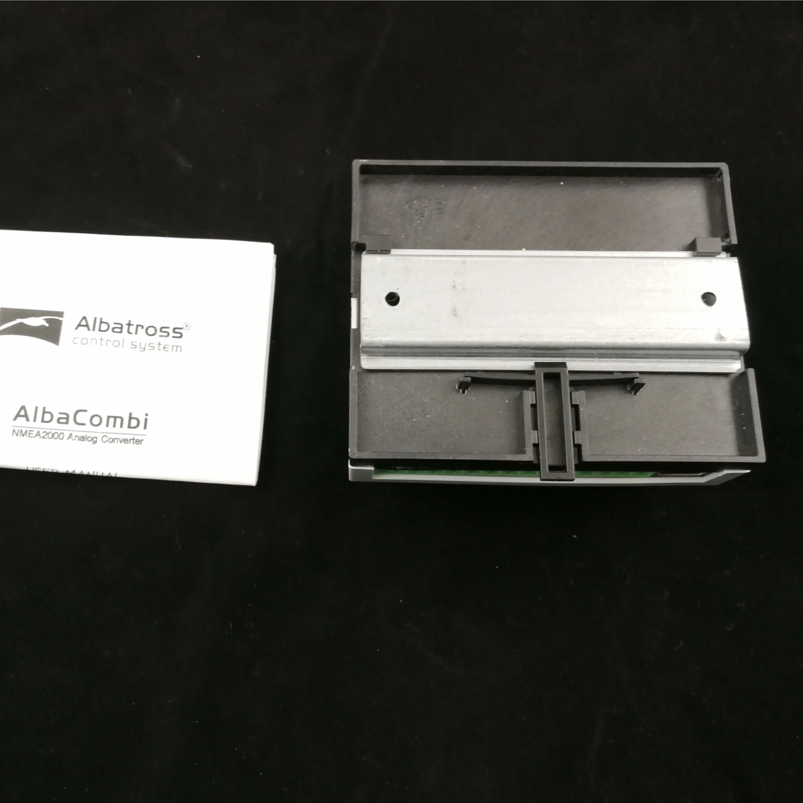 Alba-Combi Engine Monitor and Analog to NMEA 2000 Signal Converter - Image 8
