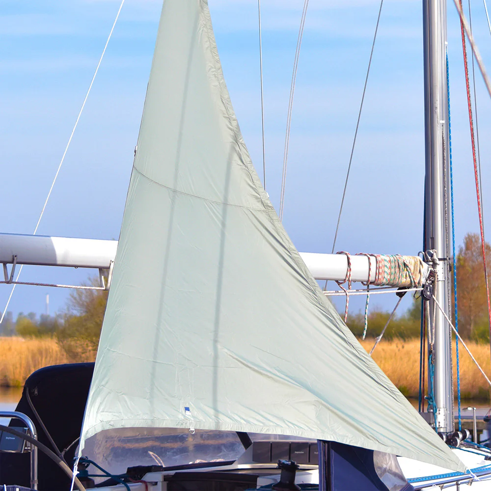 Blue Performance Triangle Sunshade - Medium [PC210] - Image 2